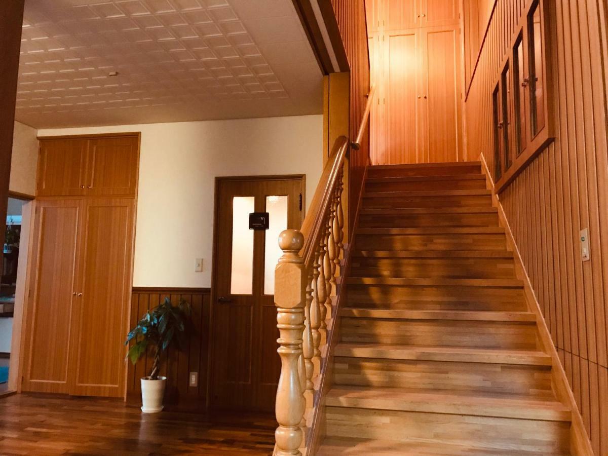 Ropeway St. Guesthouse Matsuyama  Dış mekan fotoğraf