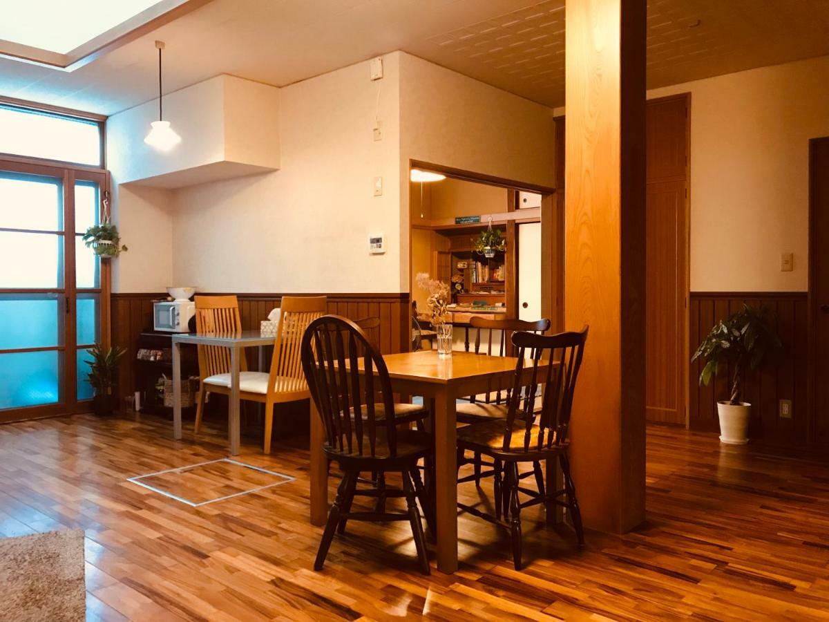 Ropeway St. Guesthouse Matsuyama  Dış mekan fotoğraf